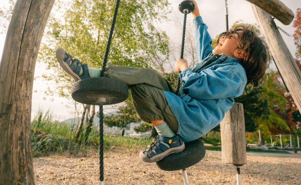 Big Kids' Newport H2 | Blue Depths/Gargoyle