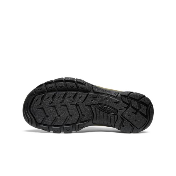 Men's Newport Retro Sandal x ??tudes Studio | Etudes Olive